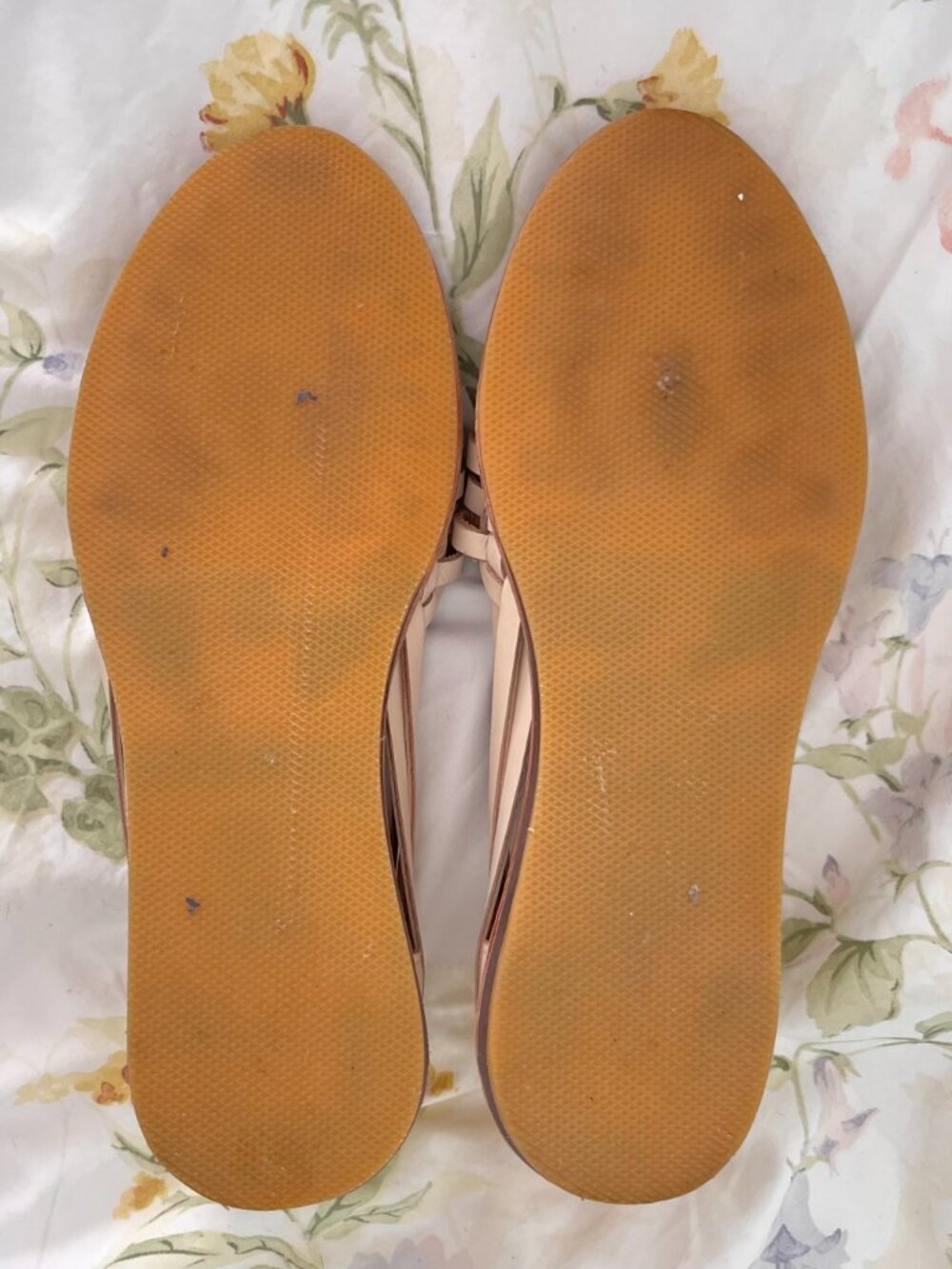 Nisolo Huarache Leather Sandal - Picture 10 of 10